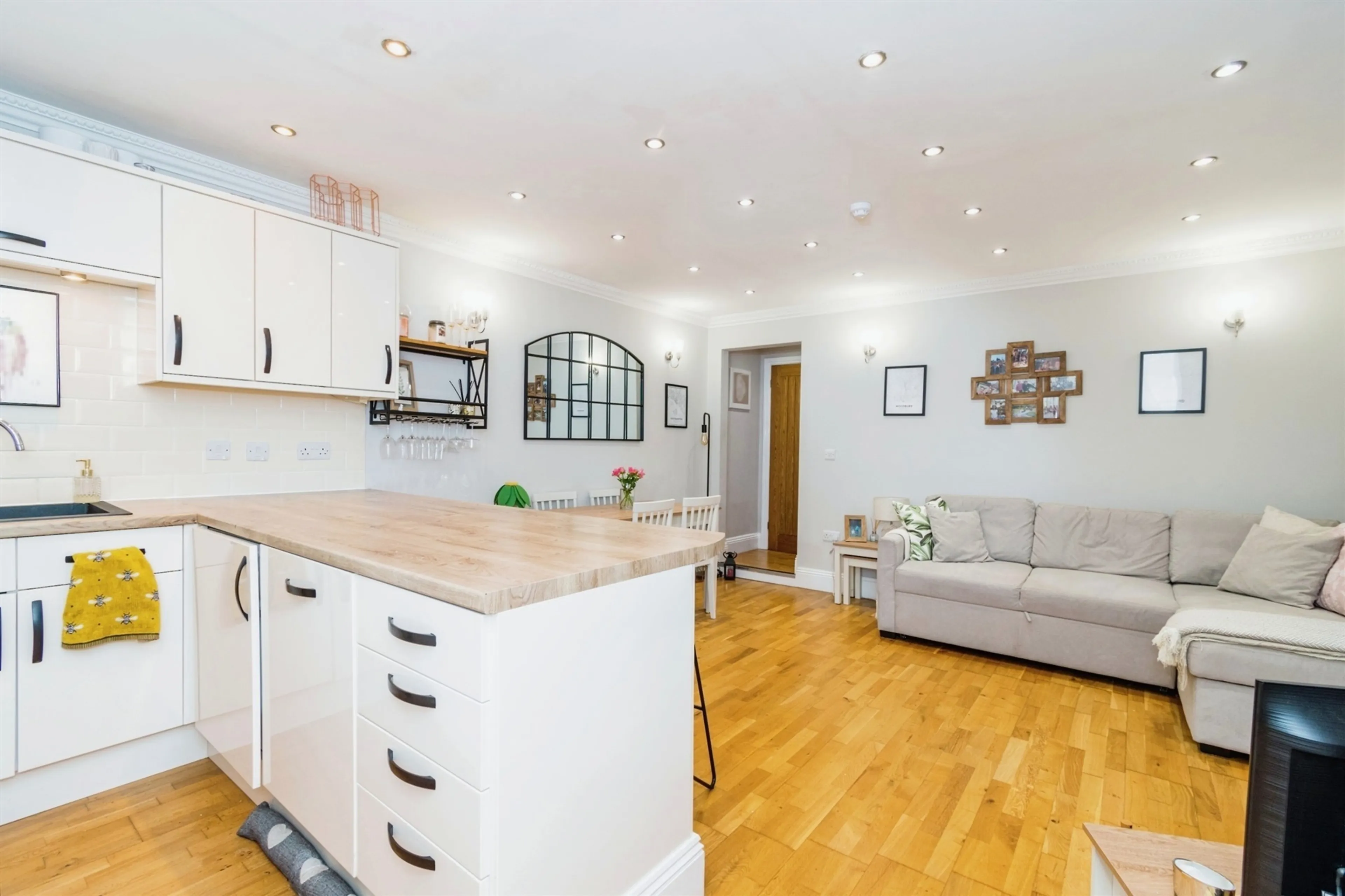 Property at Court Road, Southampton