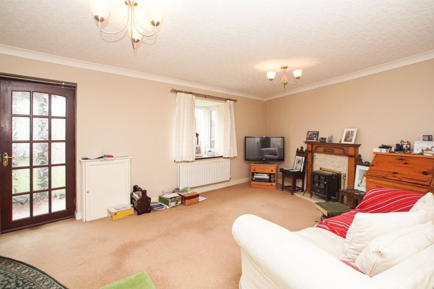 3 bedroom property for sale in Brisco Meadows, Upperby, Carlisle, CA2