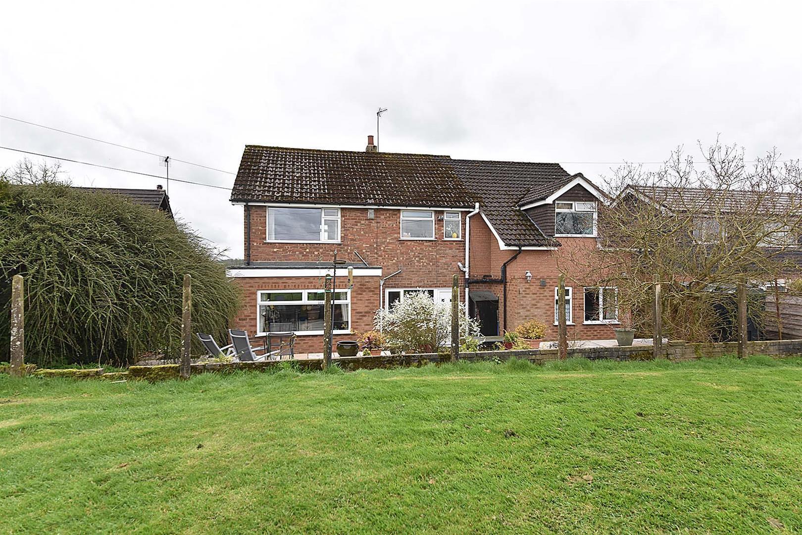 4 bedroom property for sale in Lane, Bosley, Macclesfield £