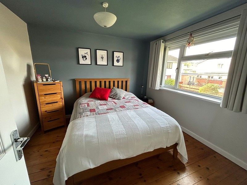 3 bedroom property for sale in Cae Porth, Llangynidr, Crickhowell