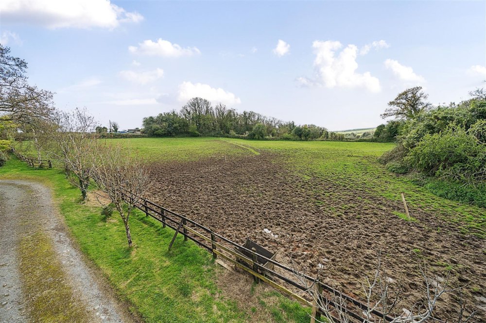 Stags 5 bedroom property for sale in Menheniot, Liskeard