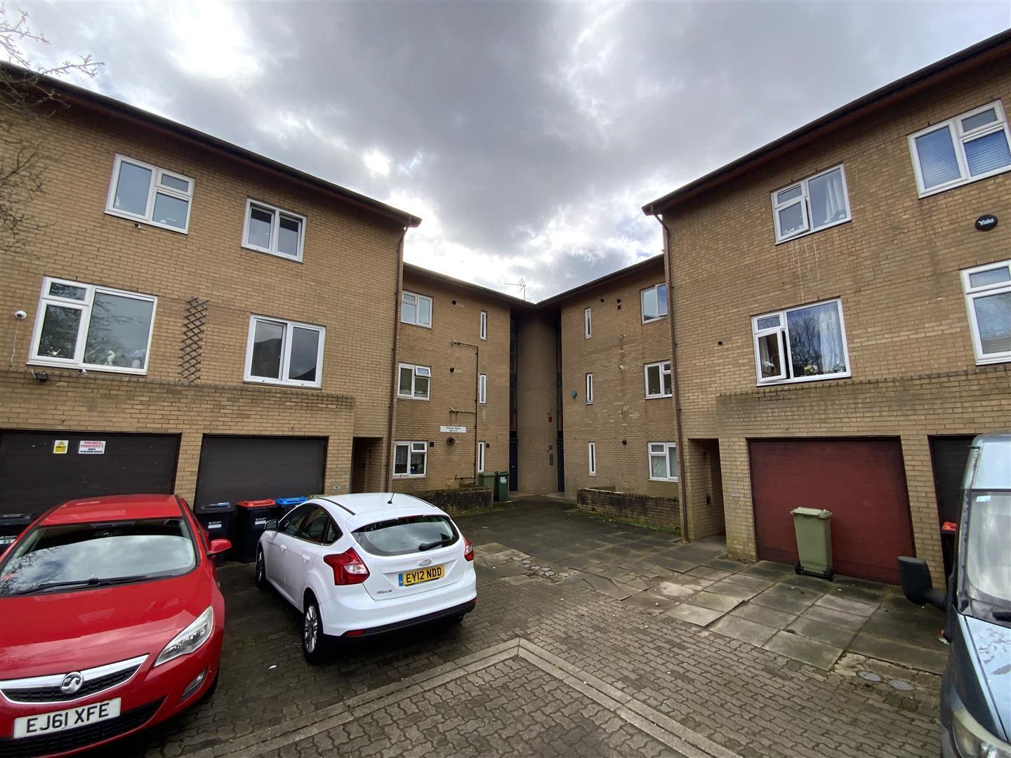 1 bedroom property for sale in Polruan Place, Fishermead, Milton Keynes