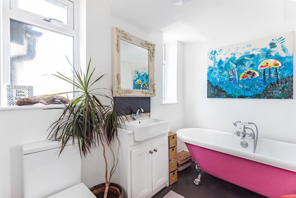 Stags 5 bedroom property for sale in Golf Links Road, Westward Ho