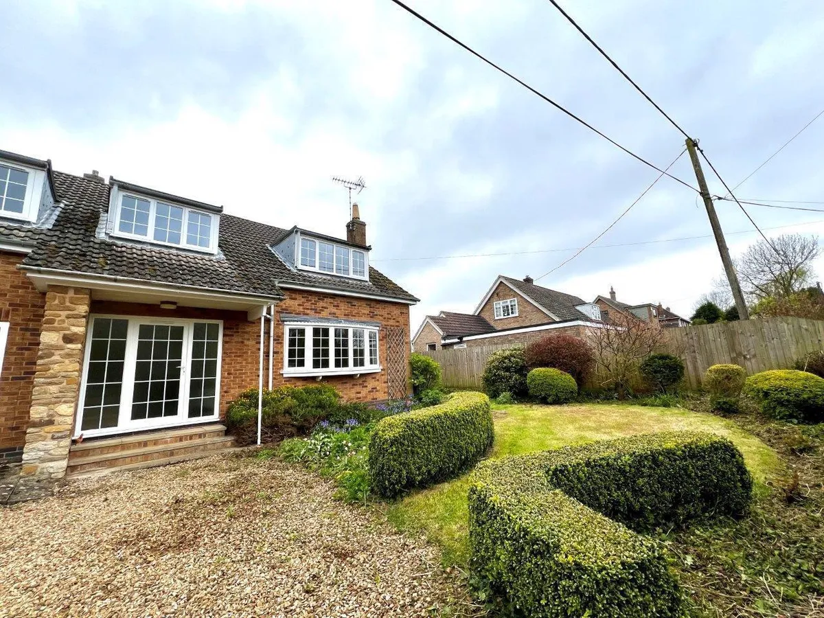 ASHWELL ROAD, LANGHAM