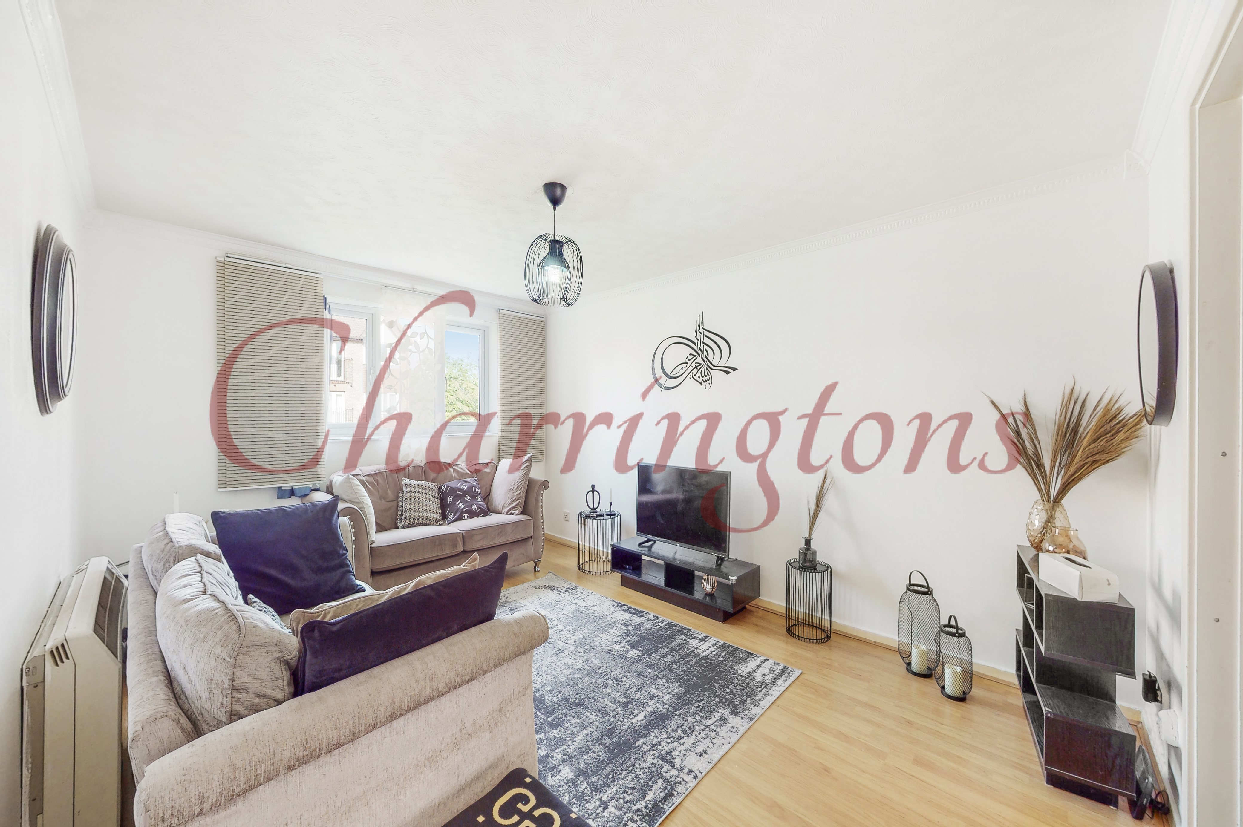 TWO BEDROOM FLAT  FOR SALE  DOLLIS HILL  NW2 Image 1