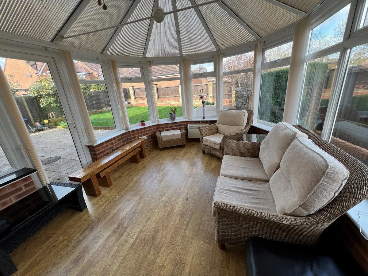 BRIDLE CLOSE, MELTON MOWBRAY