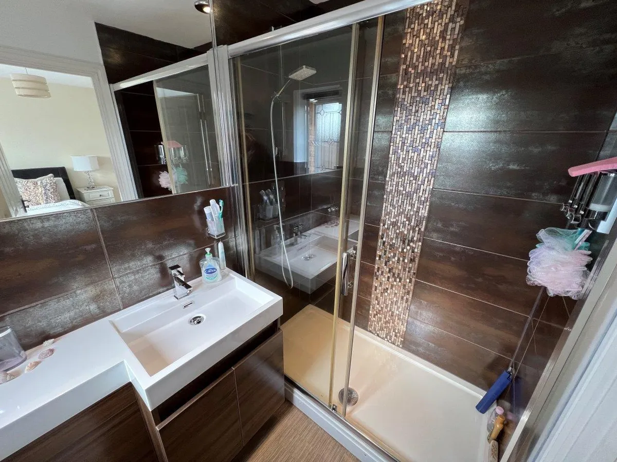 BRIDLE CLOSE, MELTON MOWBRAY