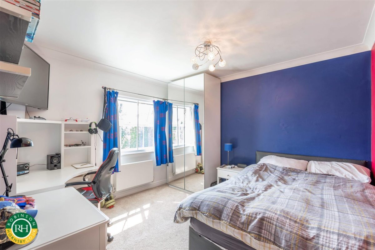 4 bedroom property for sale in Willow Avenue, Ranskill, Retford £290,000