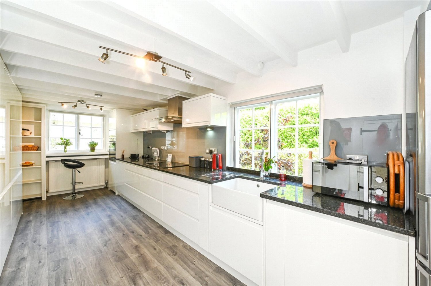 JacksonStops 4 bedroom property for sale in Sandy Lane, Watersfield