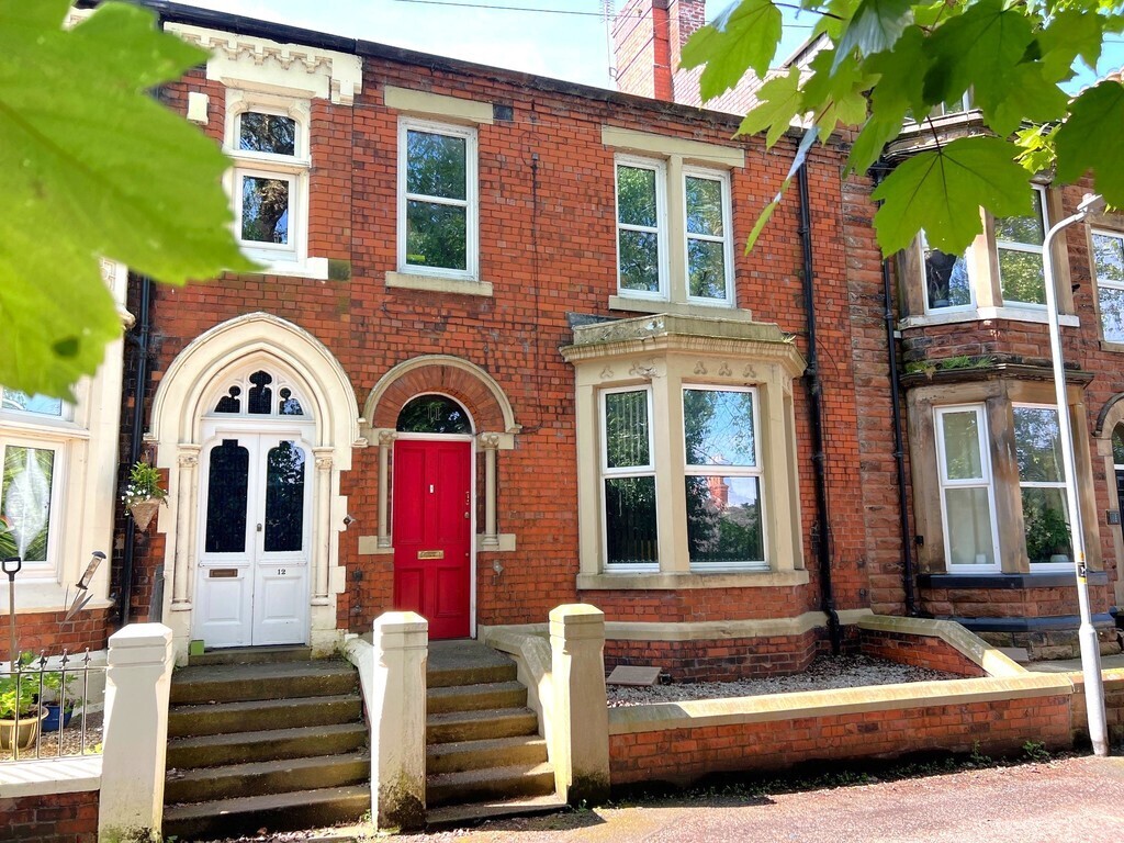 5 bedroom property for sale in Chertsey Mount, Carlisle Guide price £
