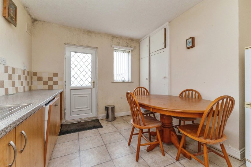 Sycamore Road, Ormesby, Middlesbrough 3 bedroom detached bungalow