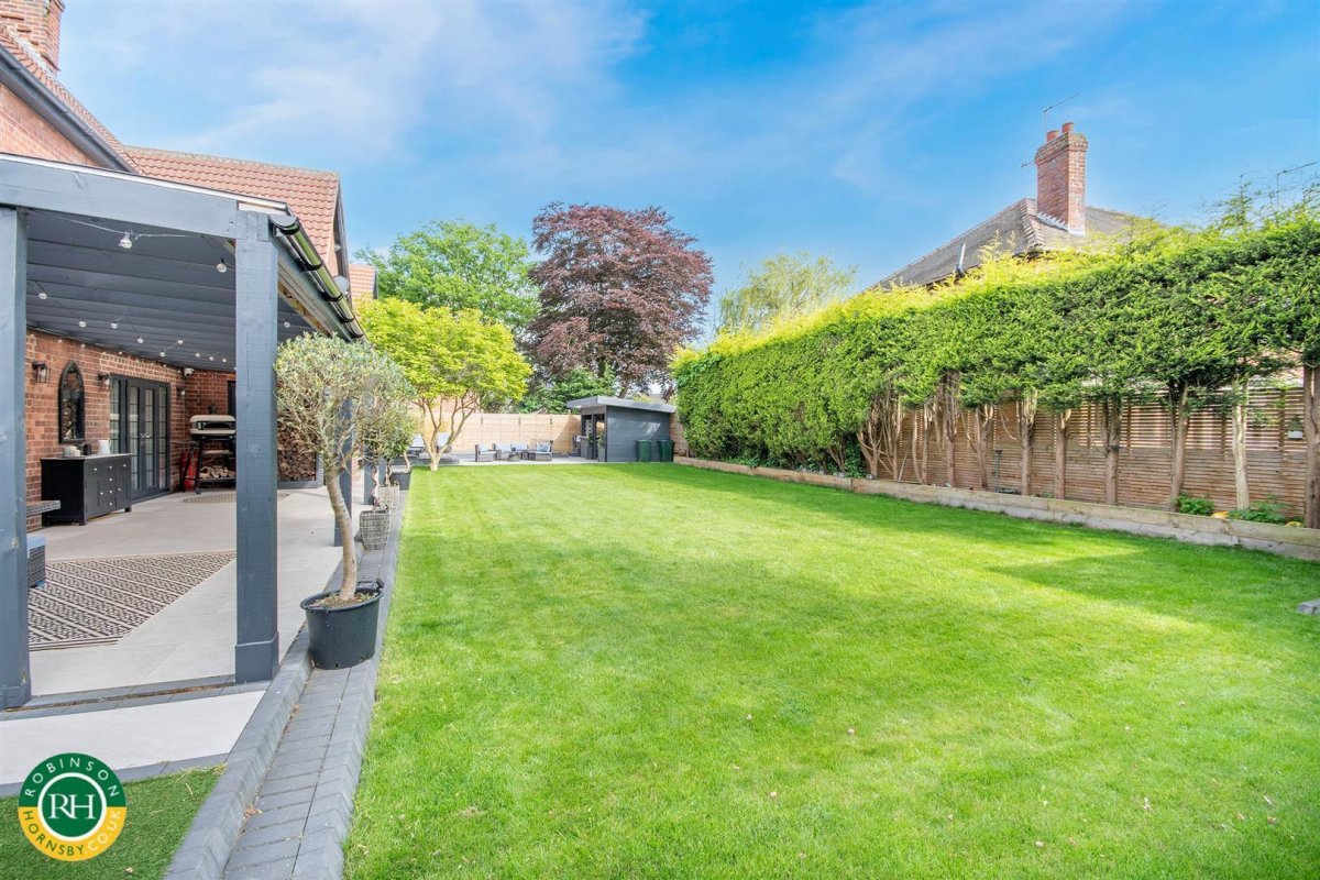 5 bedroom property for sale in Anchorage Lane, Sprotbrough, Doncaster