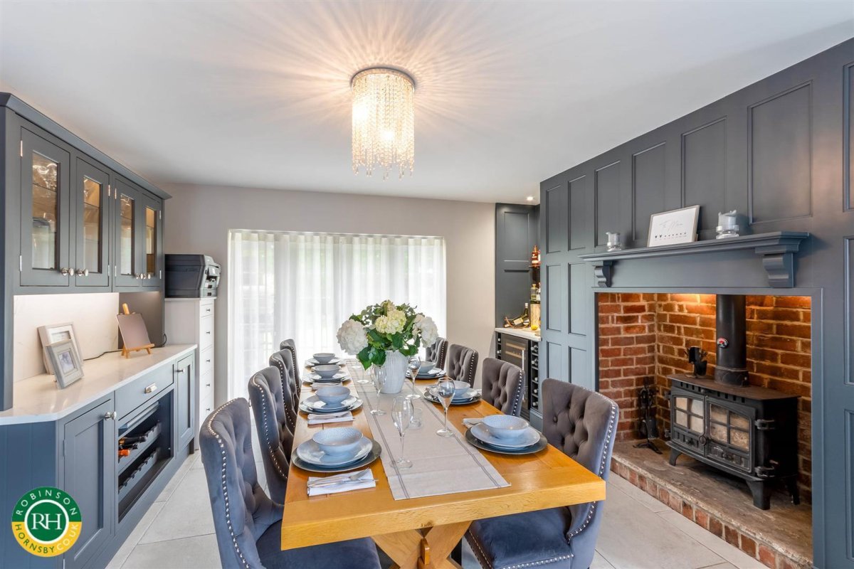 5 bedroom property for sale in Anchorage Lane, Sprotbrough, Doncaster