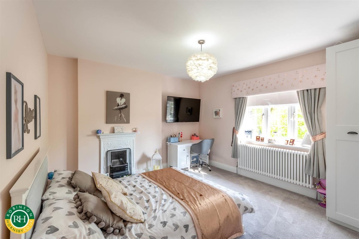 5 bedroom property for sale in Anchorage Lane, Sprotbrough, Doncaster