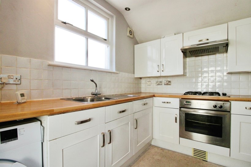 Clive Street, Cardiff 2 bedroom flat Allen & Harris