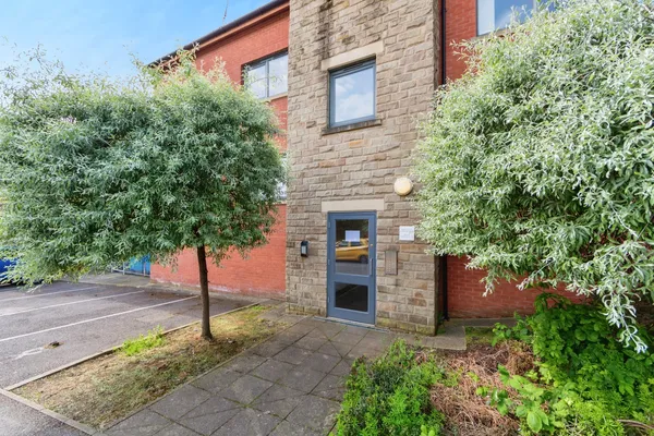 Floodgate Drive, Ecclesfield, Sheffie...