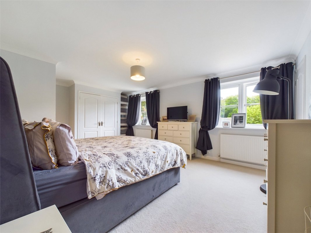 4 bedroom property for sale in Poplar Lane, Bransgore, Christchurch