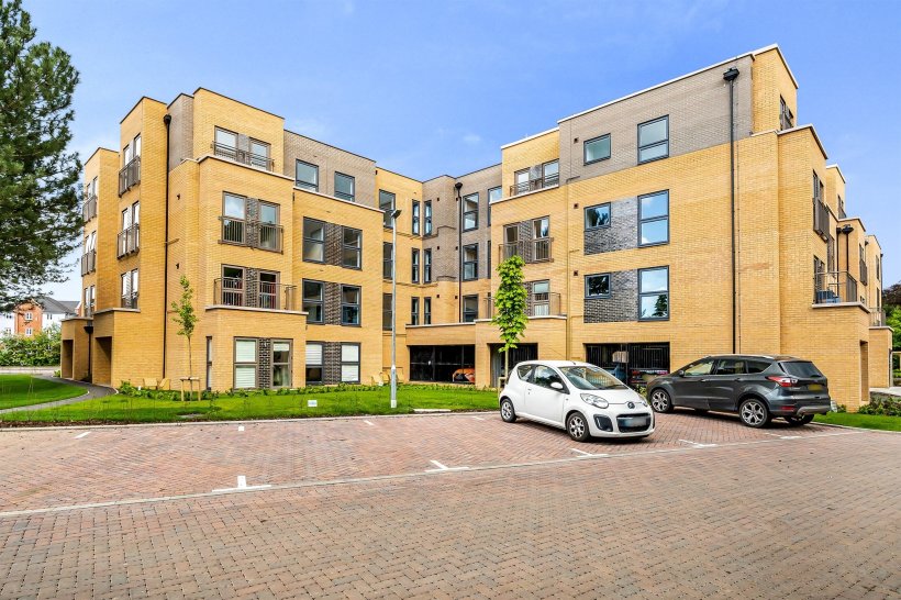 Walk, Park, Taplow, Maidenhead 1 bedroom