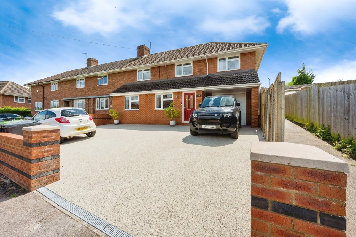 Estate Agents & Lettings Agents in Flitwick Connells Contact Us