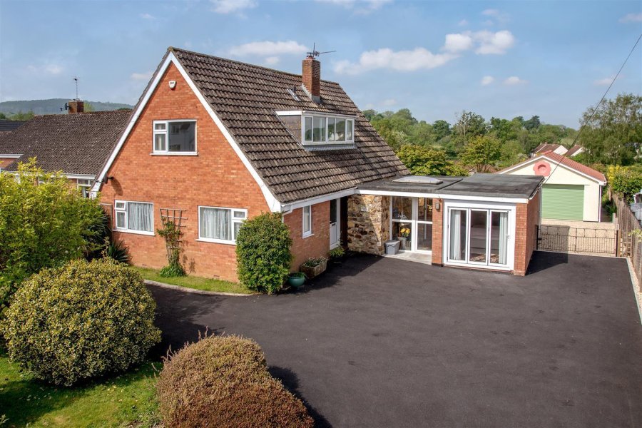 Stags 4 bedroom property for sale in Blagdon Hill, Taunton
