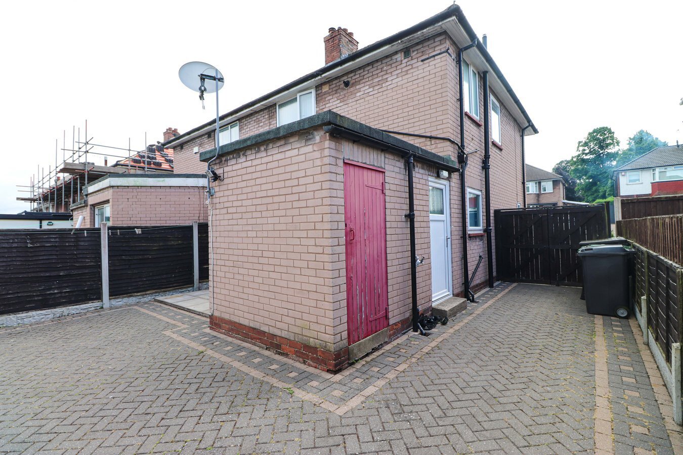 3 bedroom property for sale in Dunmail Drive, Carlisle, CA2 £160,000
