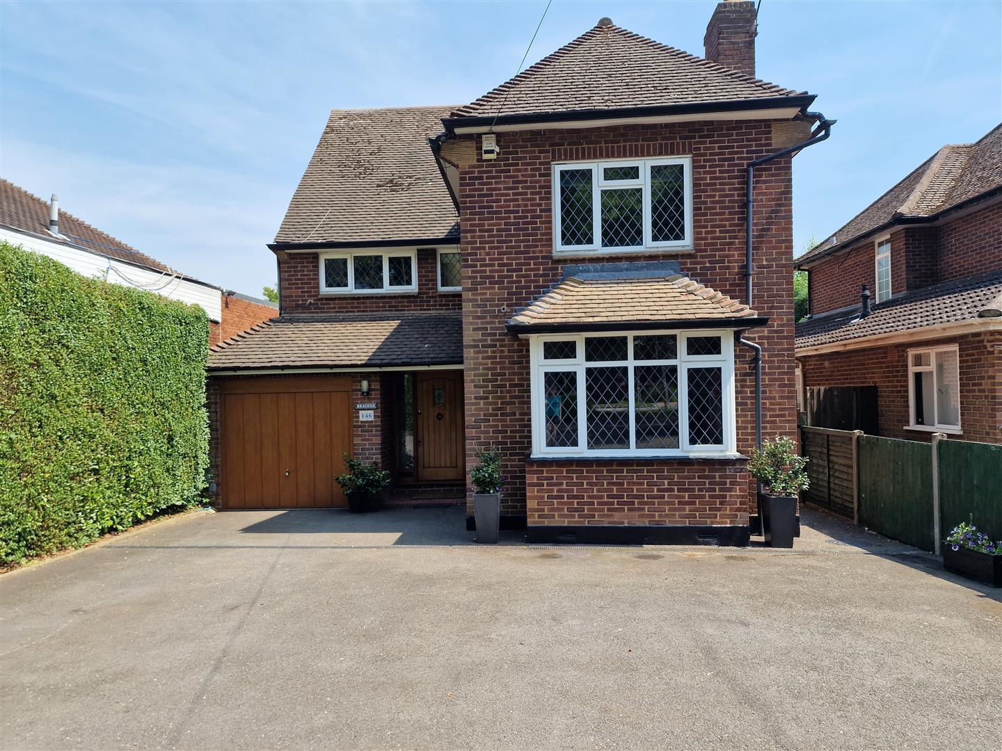 sexchan 男性の方に質問です。①抱くならどの体型ですか?②付き合うならどの体型ですか?⇒回答を今後の参考にして! - posfie