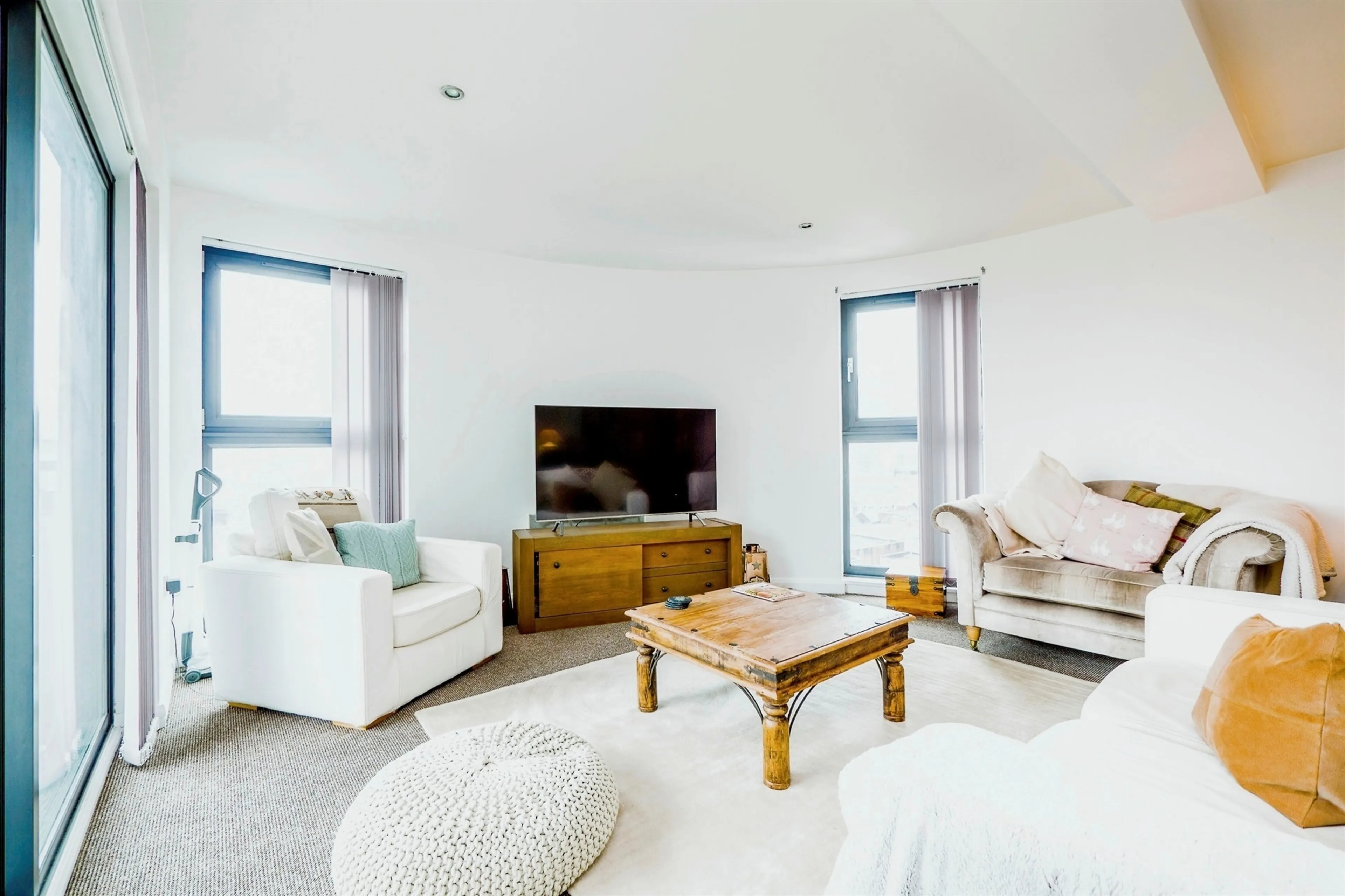 Property at Landmark Place, Cardiff