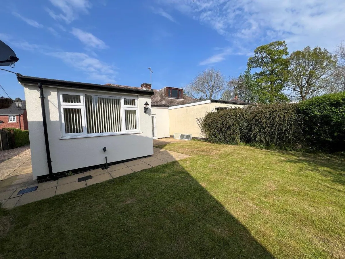 NEW AVENUE, REARSBY, LEICESTER