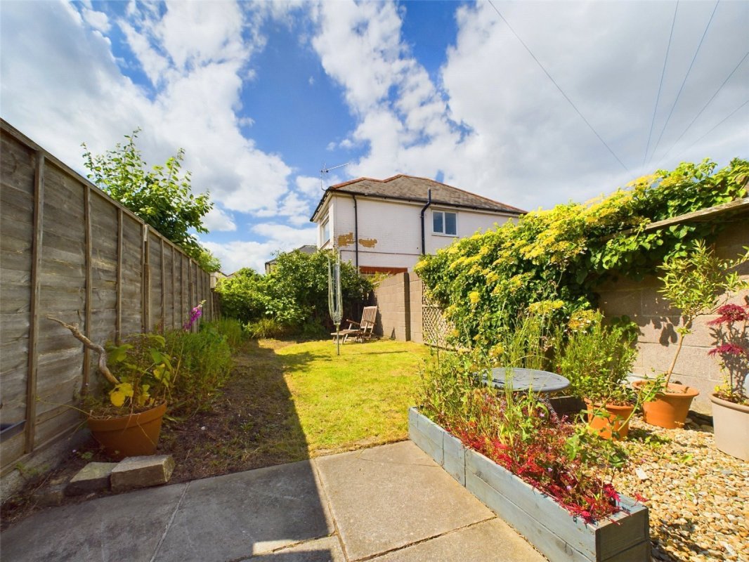 2 bedroom property for sale in Beaufort Road, Southbourne, Bournemouth