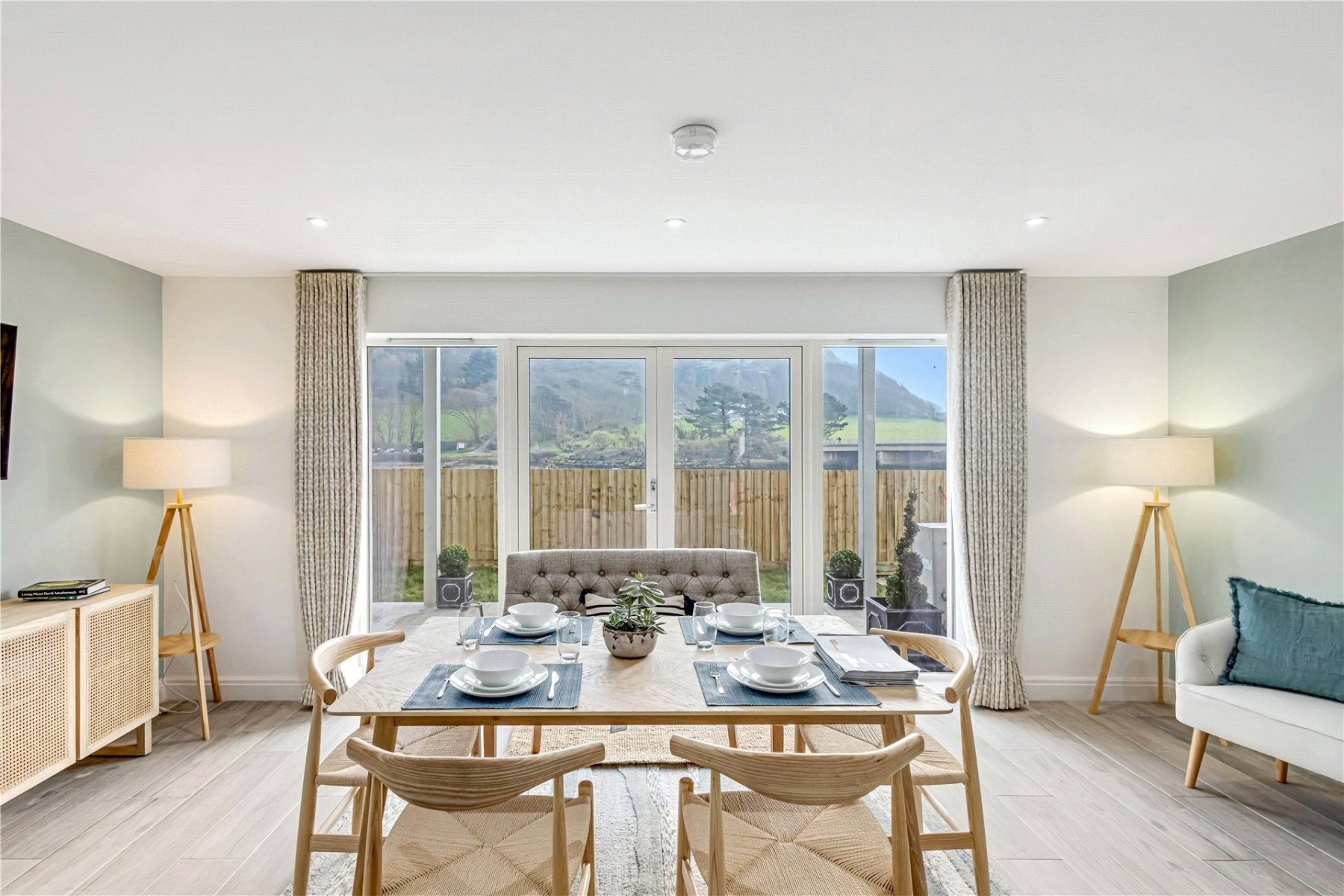 4 bedroom property for sale in Seaton, Devon, EX12 £750,000