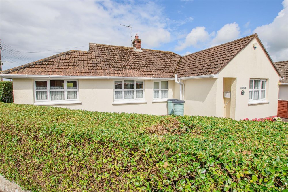 Stags 3 bedroom property for sale in Beechwood Avenue, Sticklepath