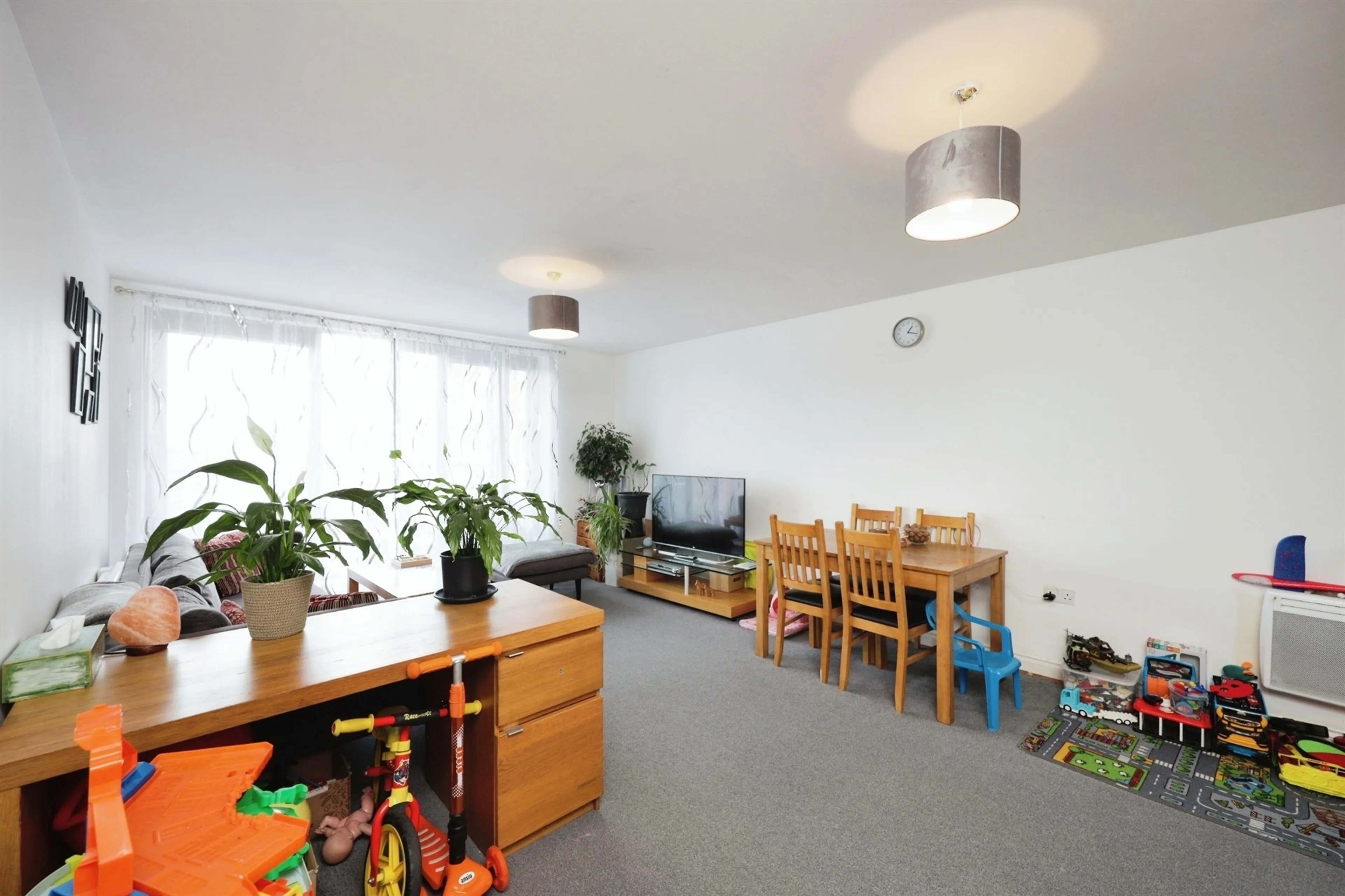 Property at Loates Lane, Watford