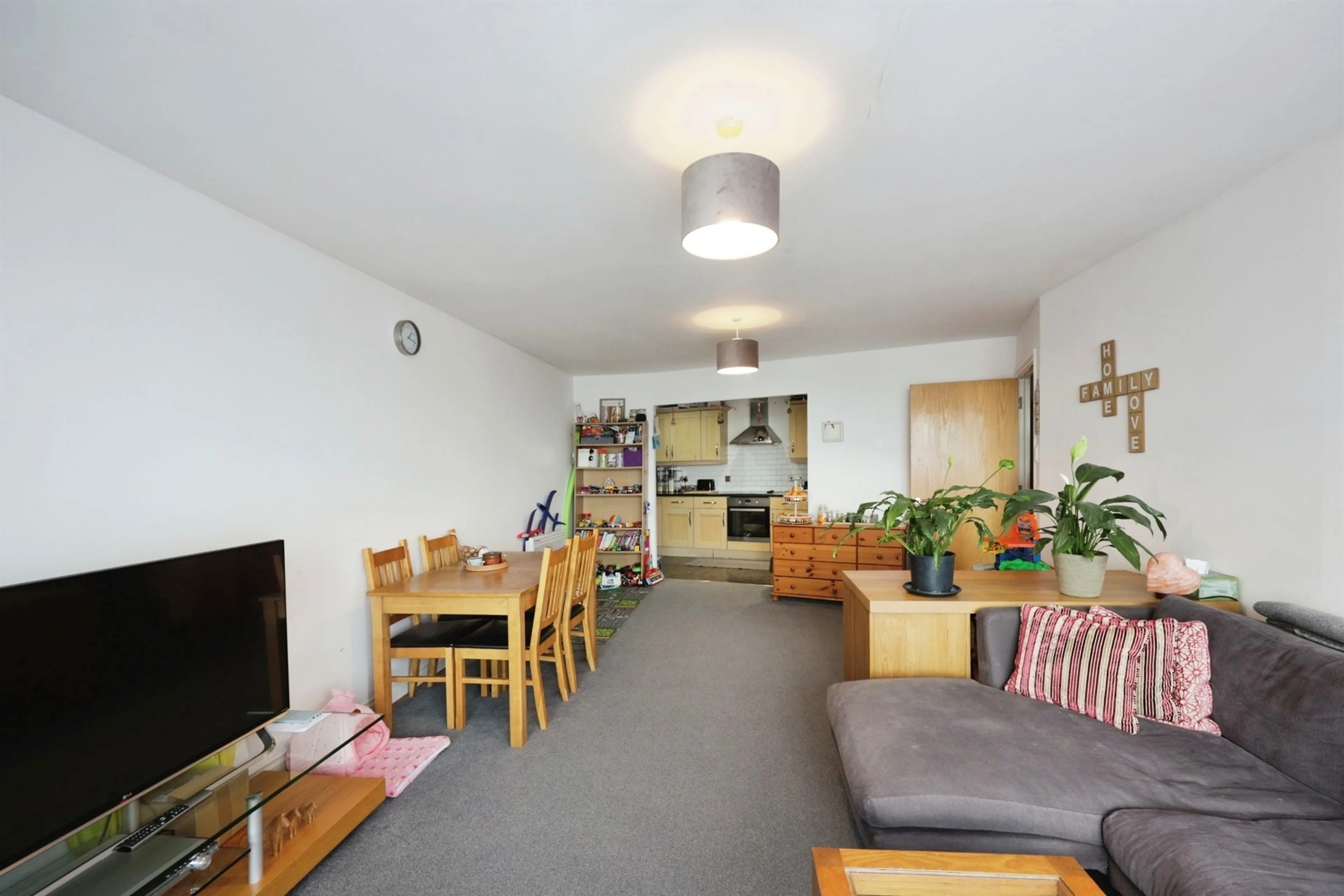 Property at Loates Lane, Watford