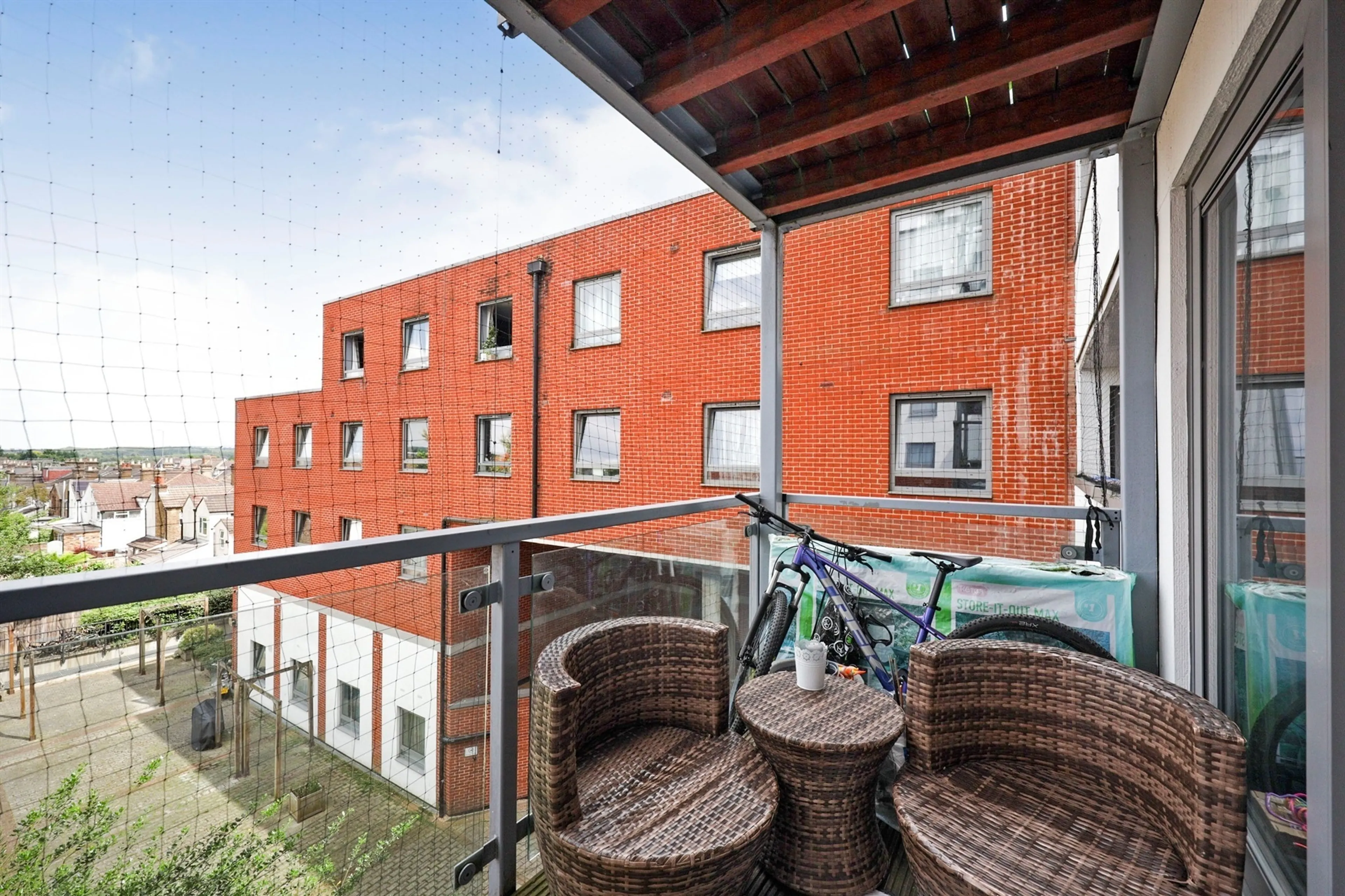 Property at Loates Lane, Watford