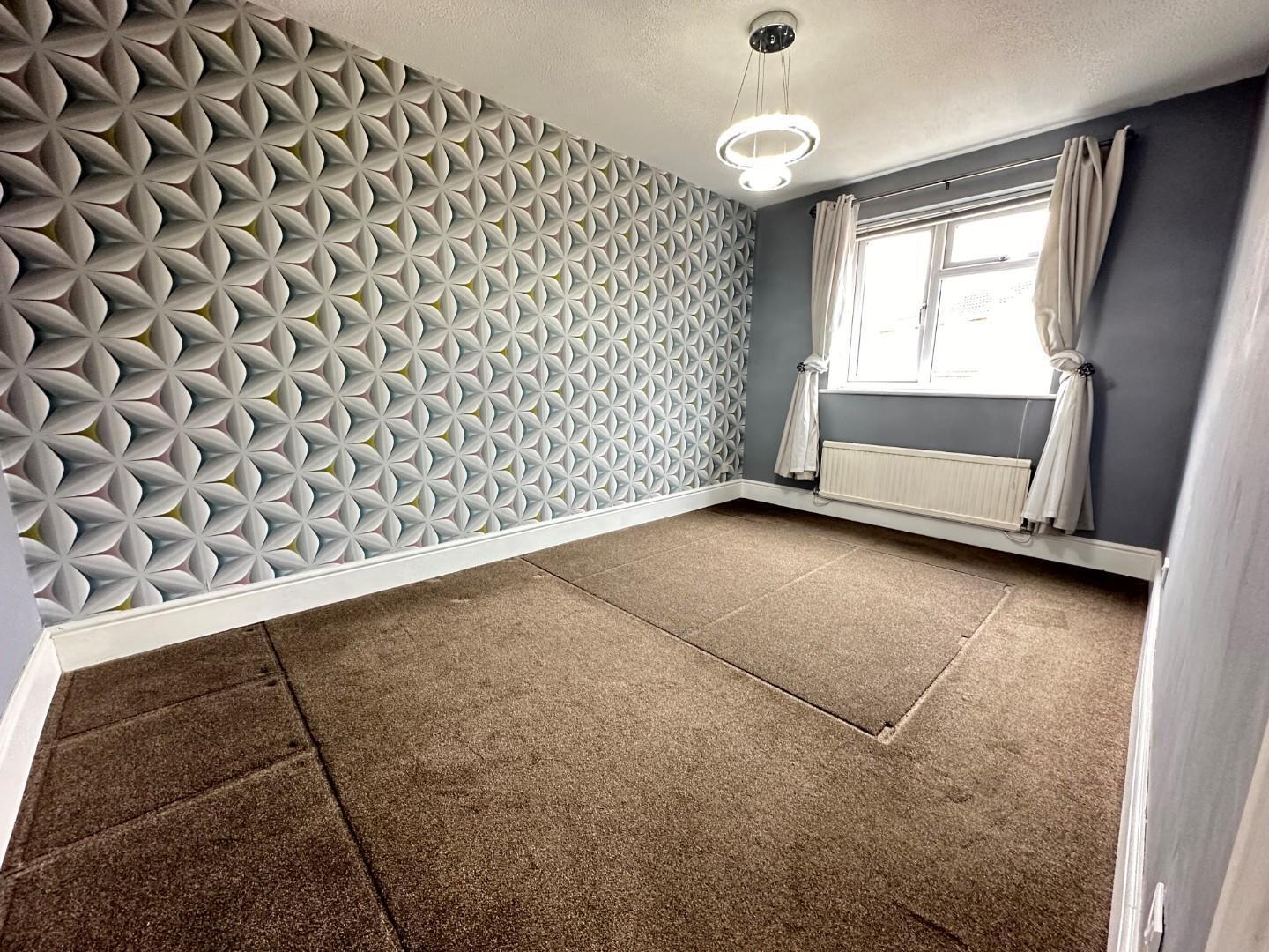 Bramble End, West Hunsbury, Northampton Image 11