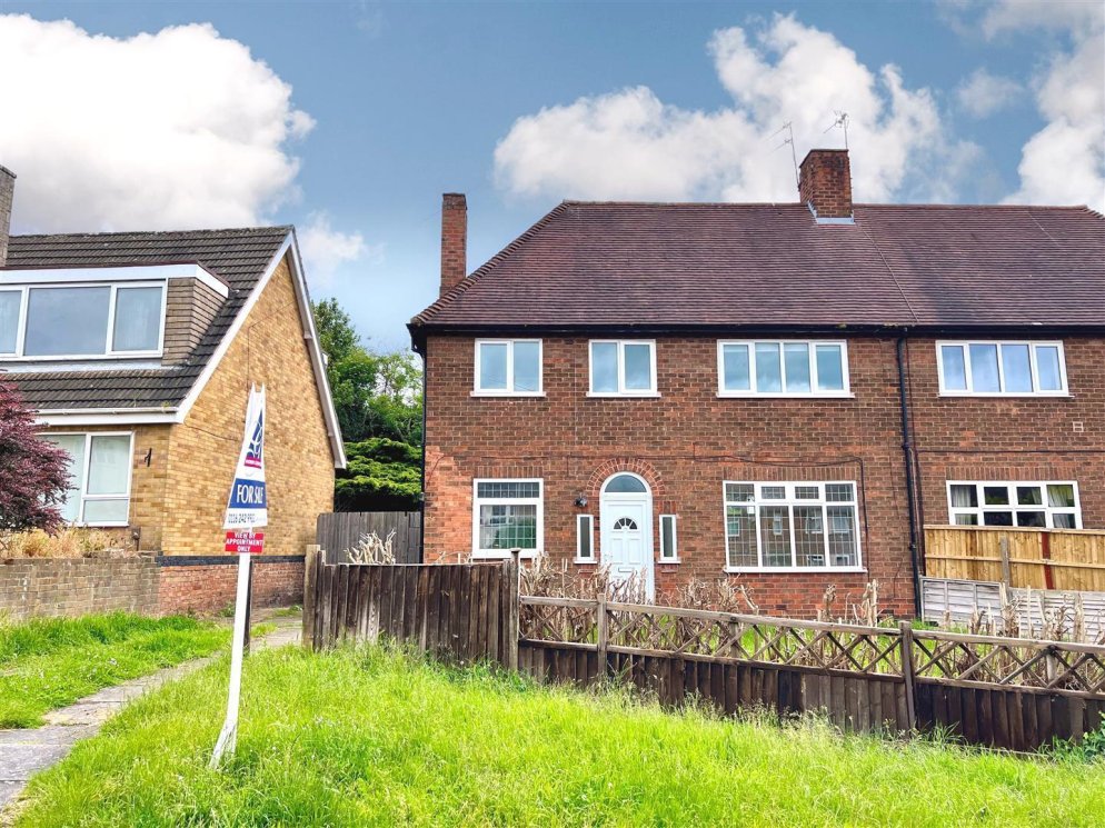 2 bedroom property for sale in Sandhurst Road, Leicester £189,950