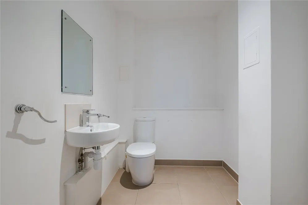 Bermuda Way, London, E1 photo 14