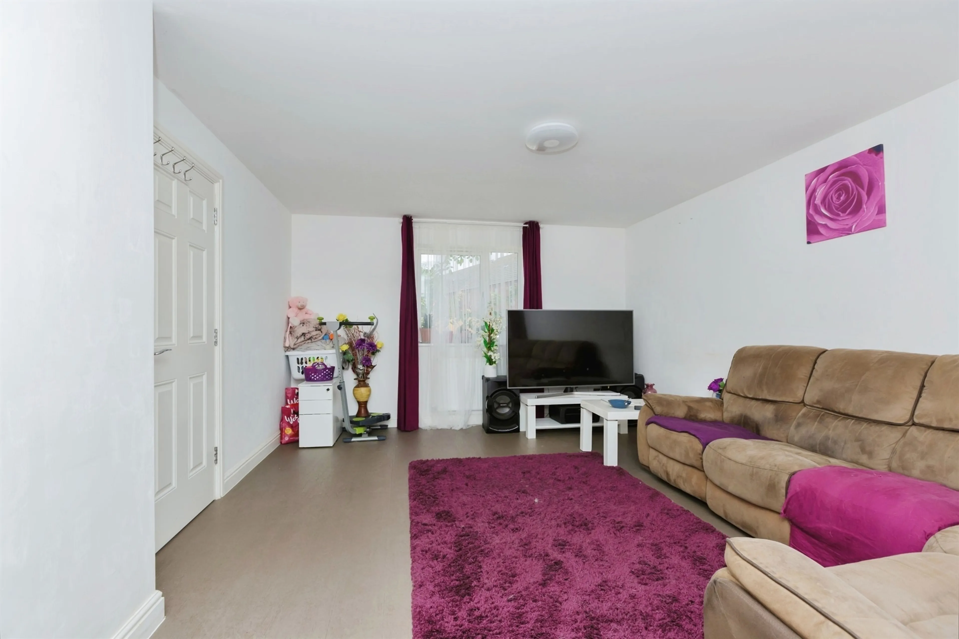 Property at Mckay Avenue, Leicester