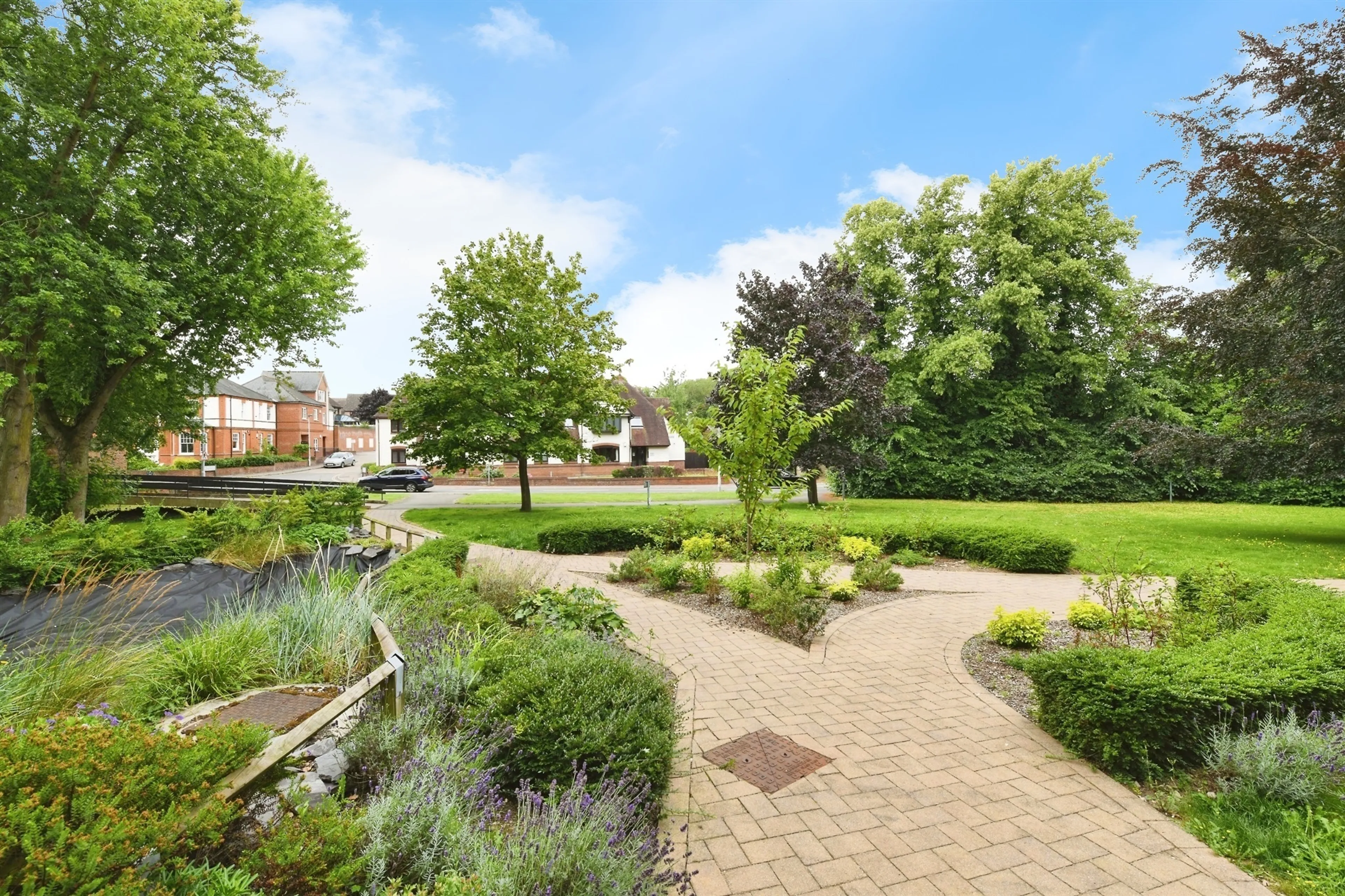 Property at The Causeway, Great Baddow, Chelmsford