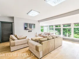 Shepherds Hill, Merstham, Redhill photo