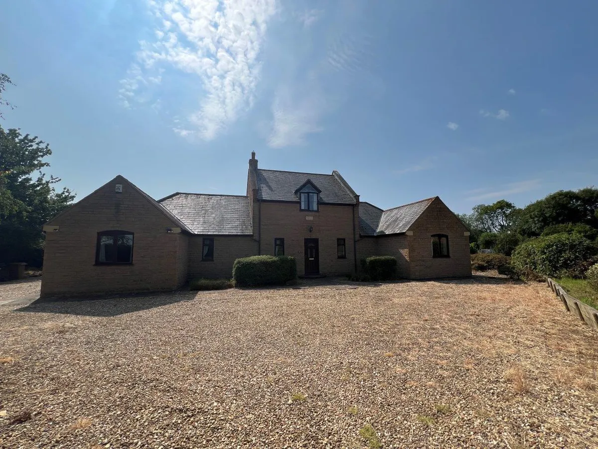 THE KEYSTONES, SANDPIT LANE, LONG CLAWSON