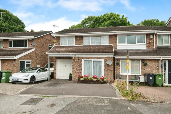 Donnington Close, REDDITCH, Worcester...