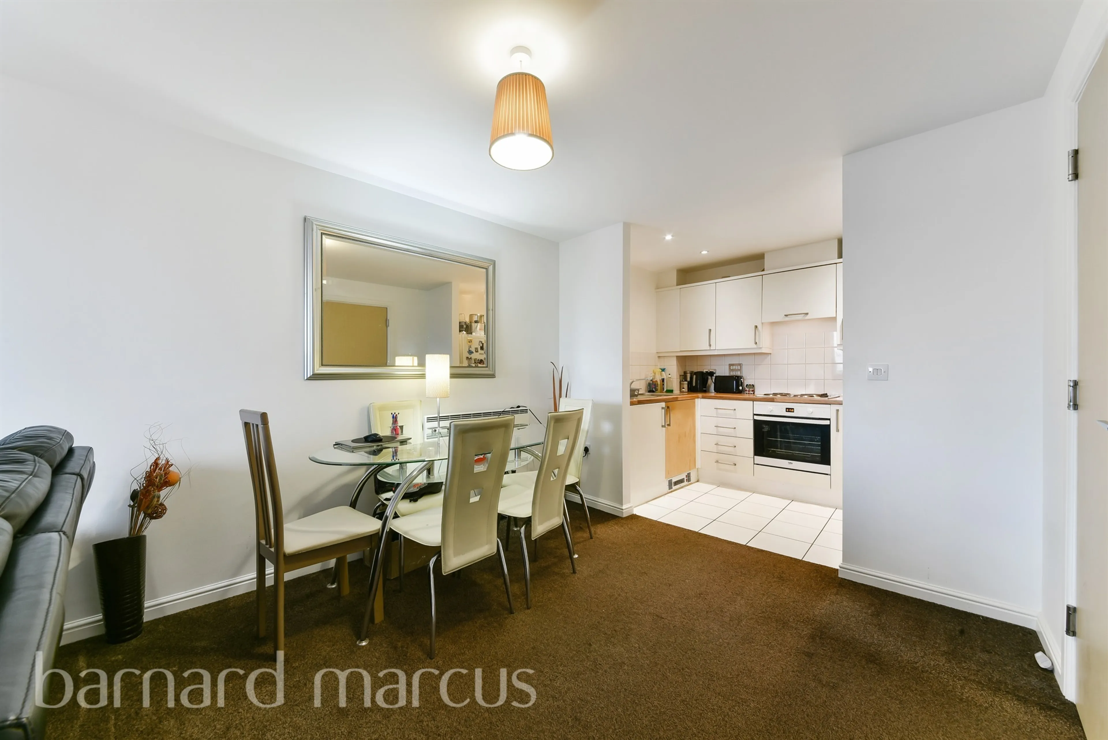 Property at Wooldridge Close, Feltham