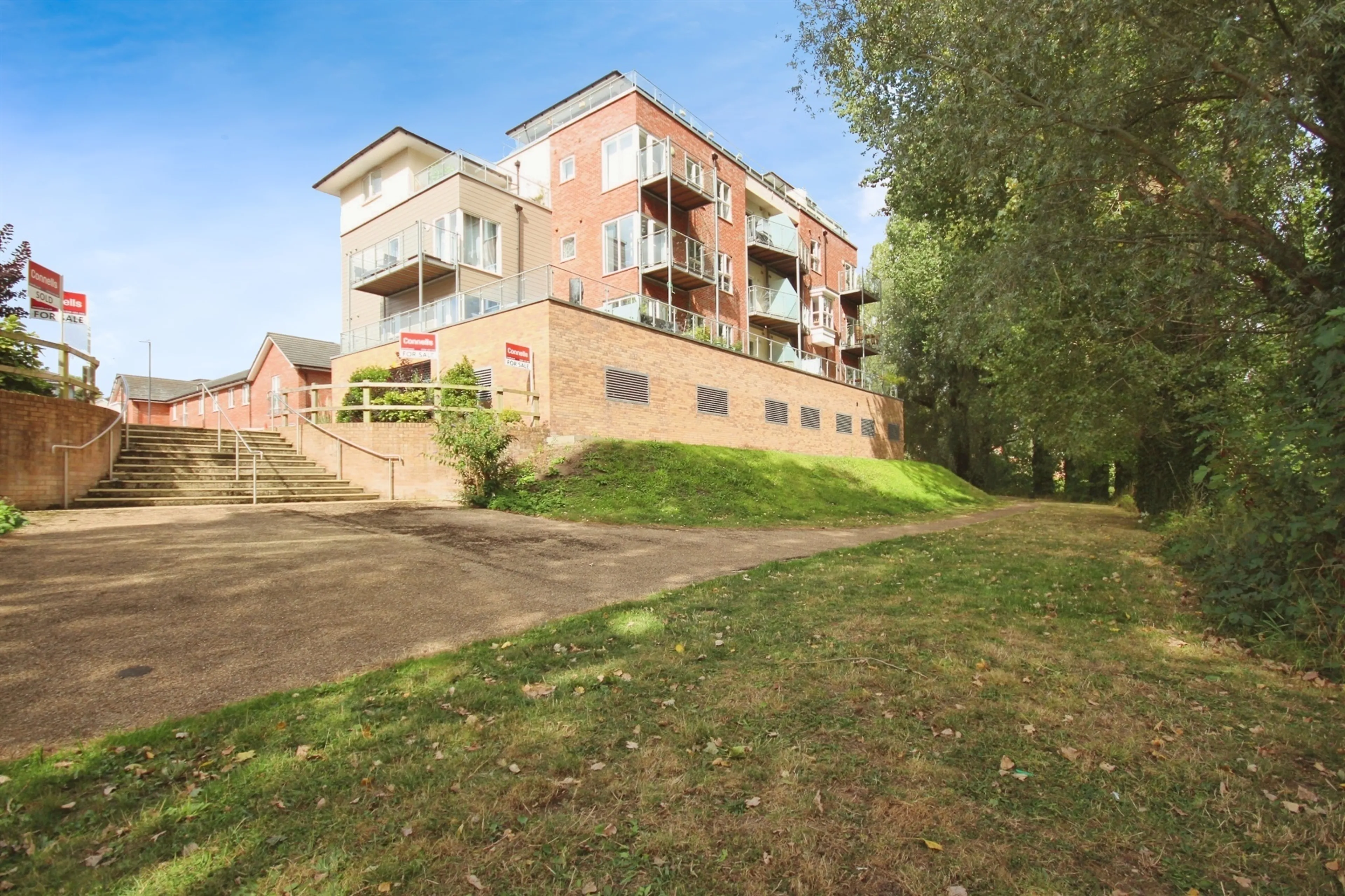 Property photo 13
