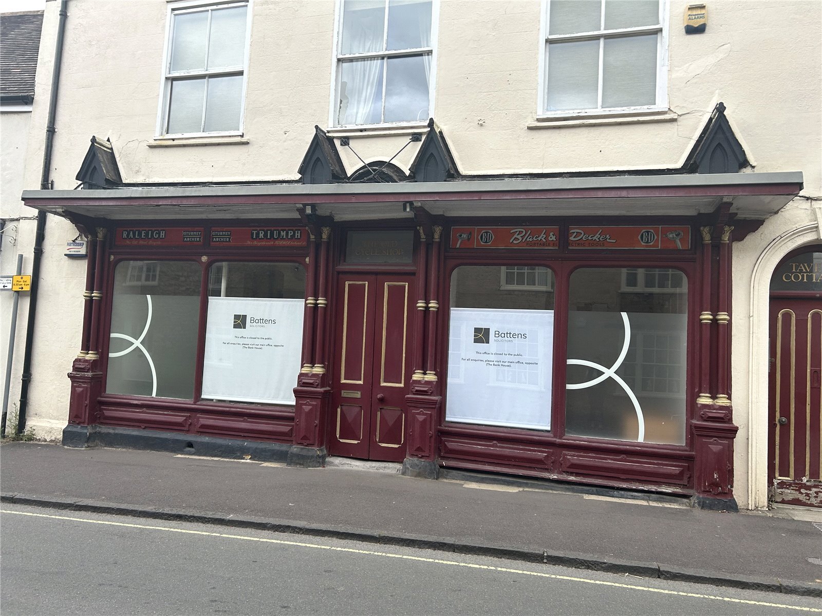 Long Street, Sherborne, Dorset, DT9