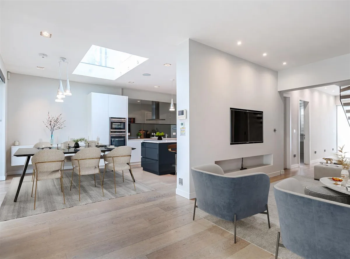 Wren Avenue, London, NW2