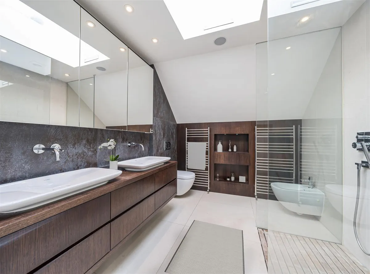 Wren Avenue, London, NW2