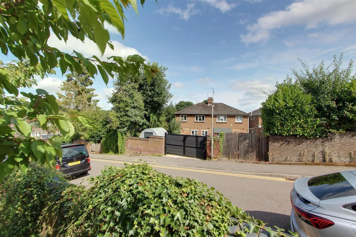 Victoria Road, Berkhamsted