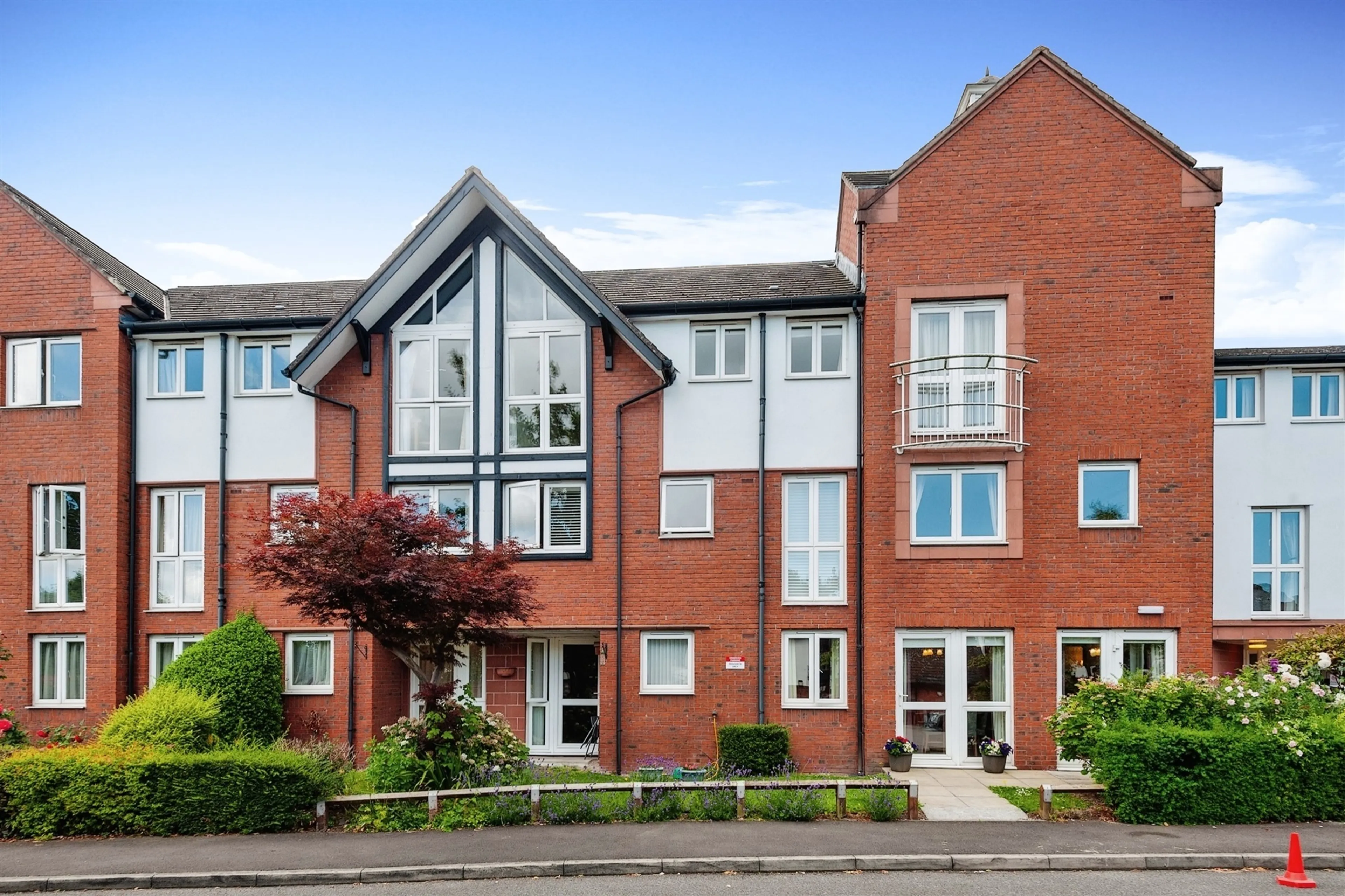 Property at Chapelfields, Frodsham