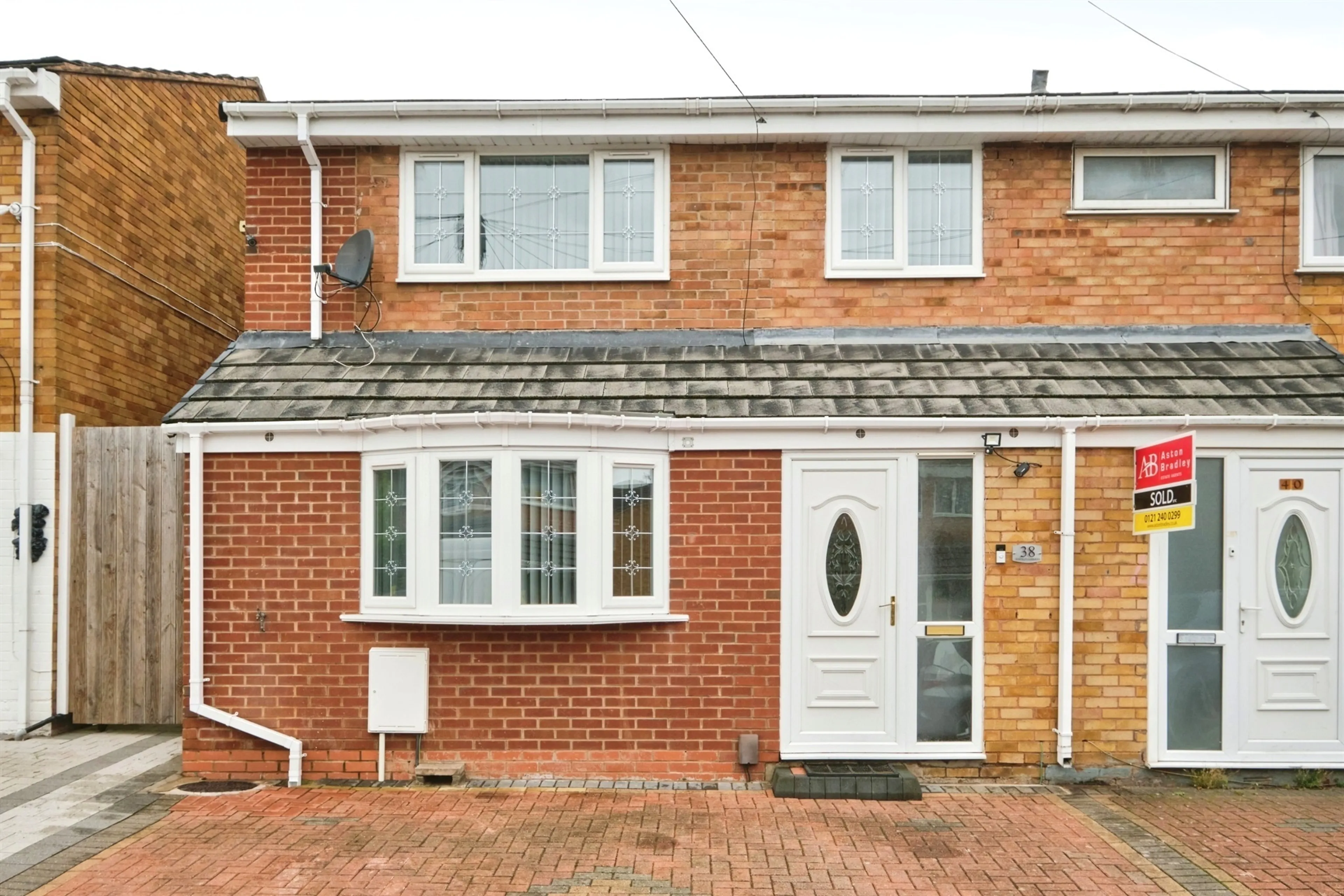 Property photo 0
